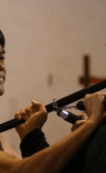 Smok: historia Bruce’a Lee